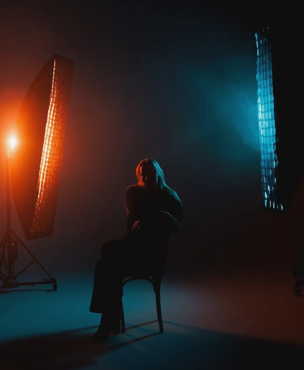 Hva «clean feed» og «tally» betyr når du rigger et studio